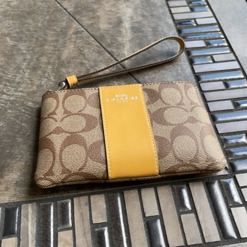 COACH Signature PVC Leather Corner Zip Wristlet - Picture 3 of 16